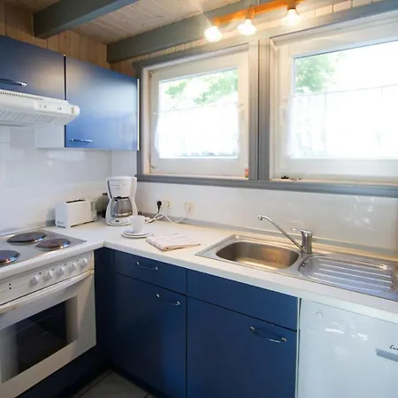 66 Holiday home *